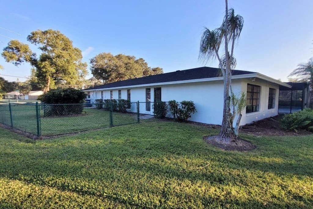 Remodeled 4Br Pool Home / Golf View/Near Beaches Sarasota megye Kültér fotó
